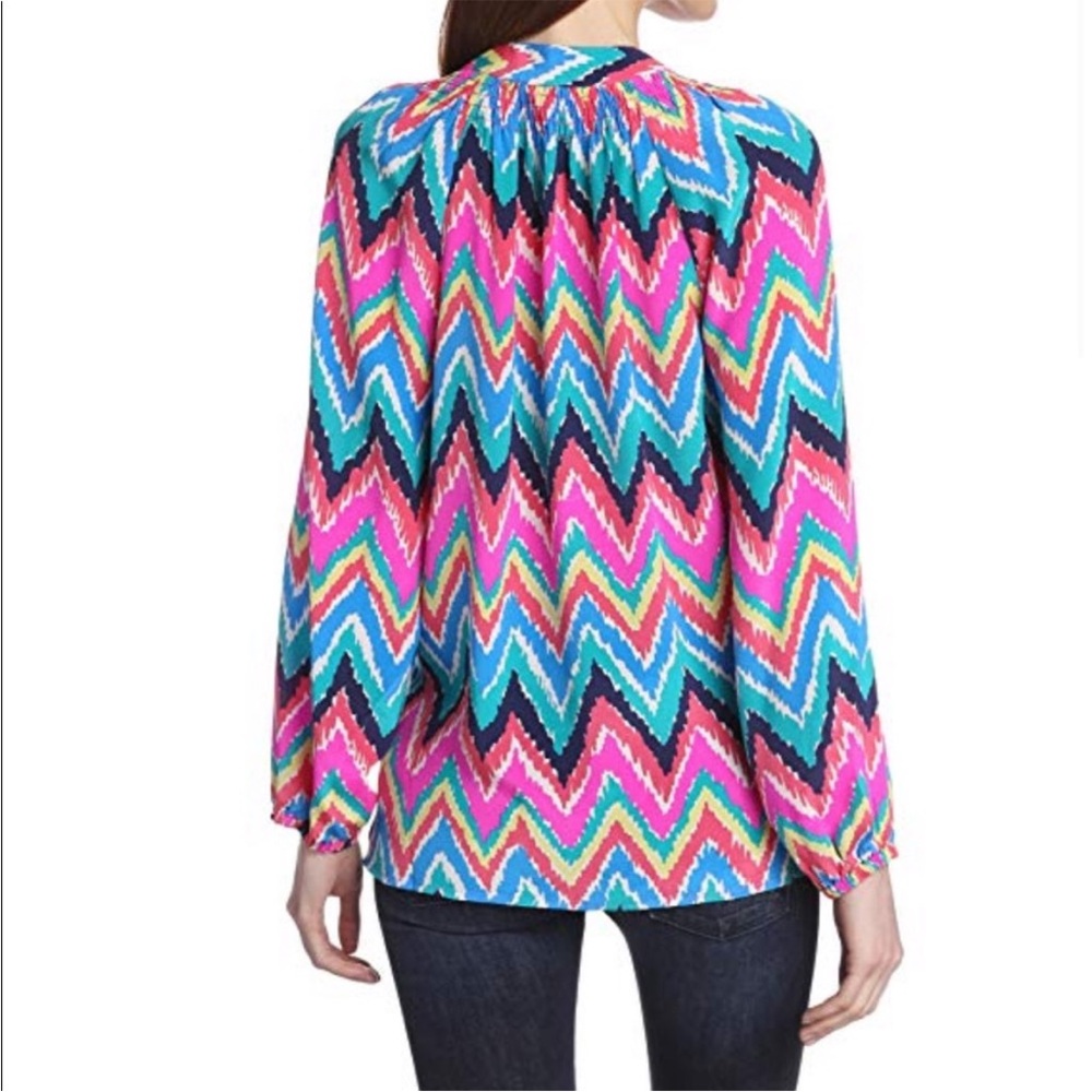 Lilly Pulitzer Elsa Top in Hearts A Flutter - Picture 3 of 7